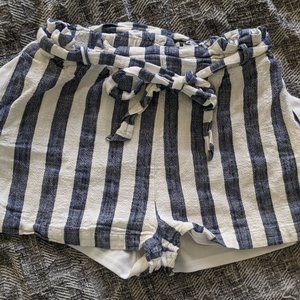 Paperbag Shorts